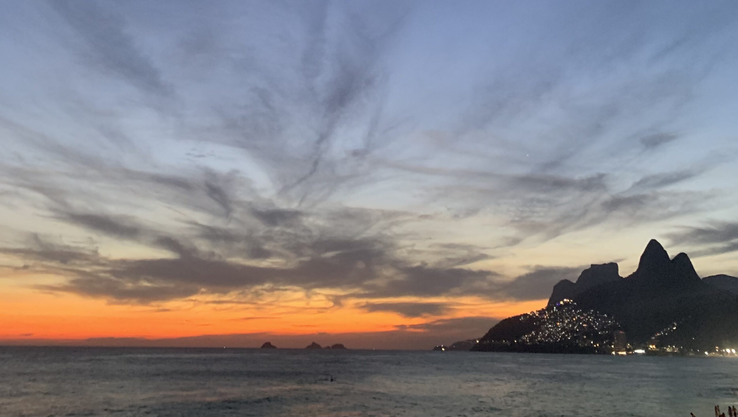 Rio de Janeiro: 5 coisas que ninguém me contou antes de viajar Por do sol Ipanema