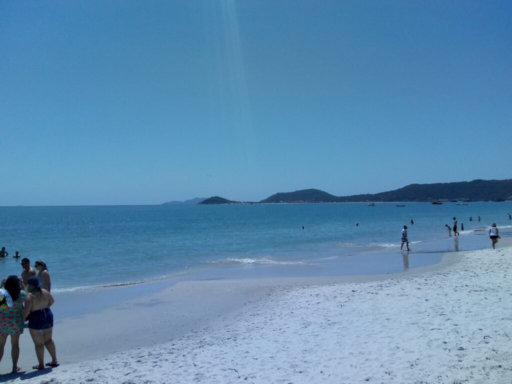 Praias de Florianópolis: conheça a região norte da ilha